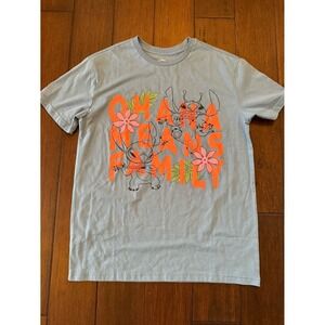 Disney Stitch Ohana Means Family T shirt size M